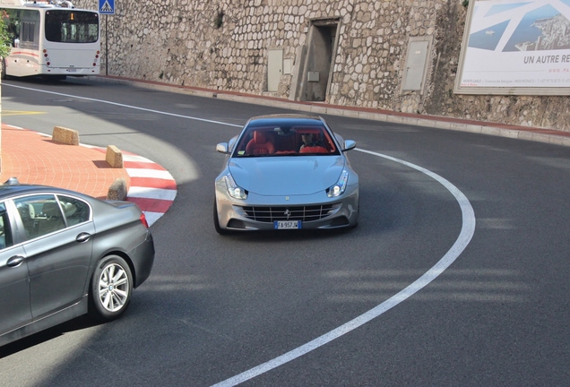 Ferrari FF