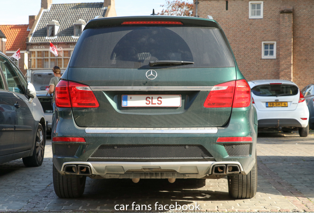 Mercedes-Benz GL 63 AMG X166