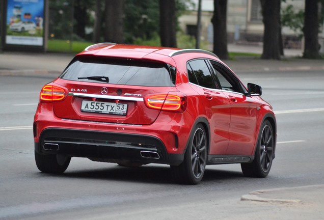 Mercedes-Benz GLA 45 AMG X156