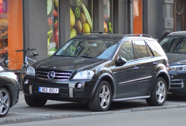 Mercedes-Benz ML 63 AMG W164