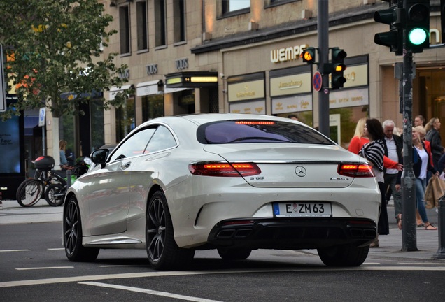 Mercedes-Benz S 63 AMG Coupé C217