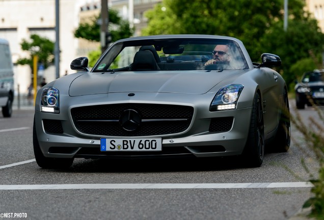 Mercedes-Benz SLS AMG GT Roadster