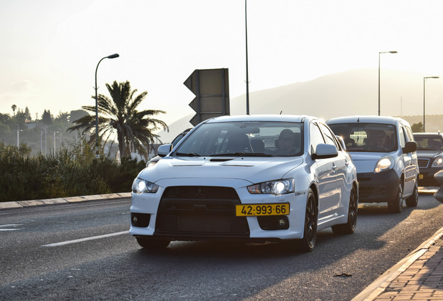 Mitsubishi Lancer Evolution X MR