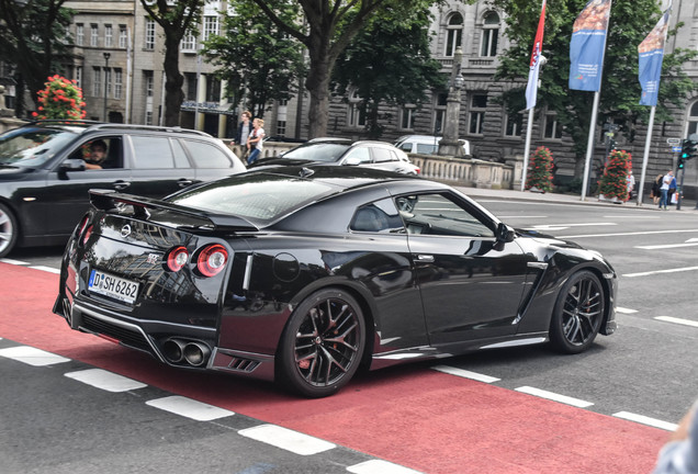 Nissan GT-R 2017