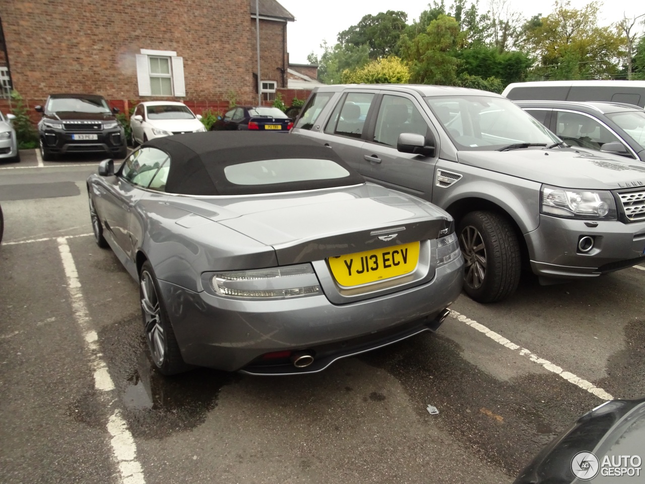 Aston Martin DB9 Volante 2013