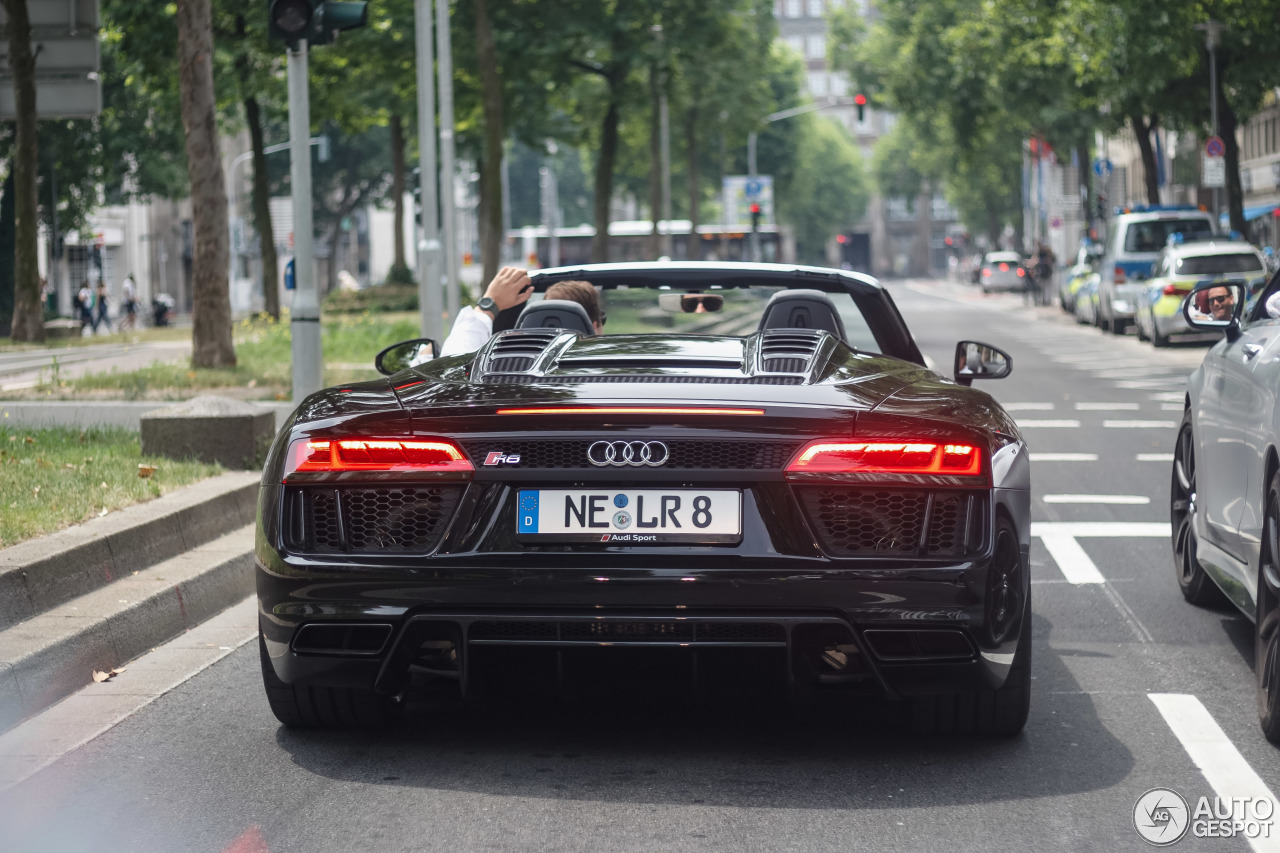 Audi R8 V10 Spyder 2016