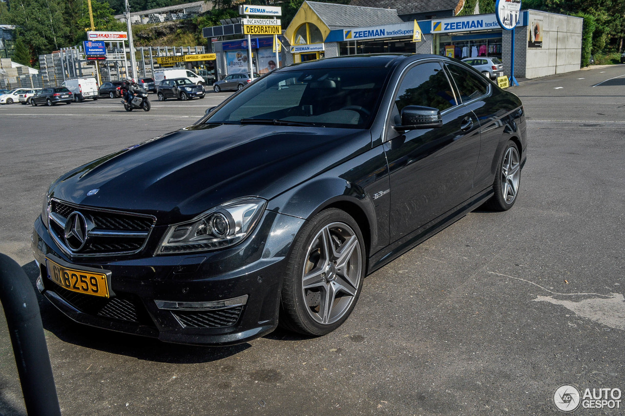 Mercedes-Benz C 63 AMG Coupé