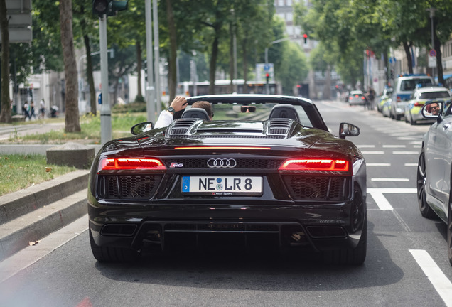 Audi R8 V10 Spyder 2016