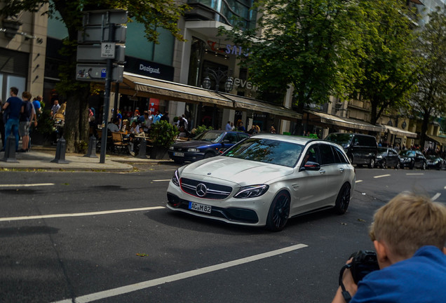 Mercedes-AMG C 63 S Estate S205 Edition 1