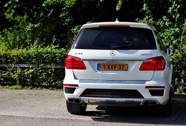 Mercedes-Benz GL 63 AMG X166