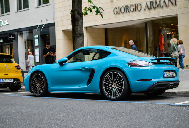 Porsche 718 Cayman S