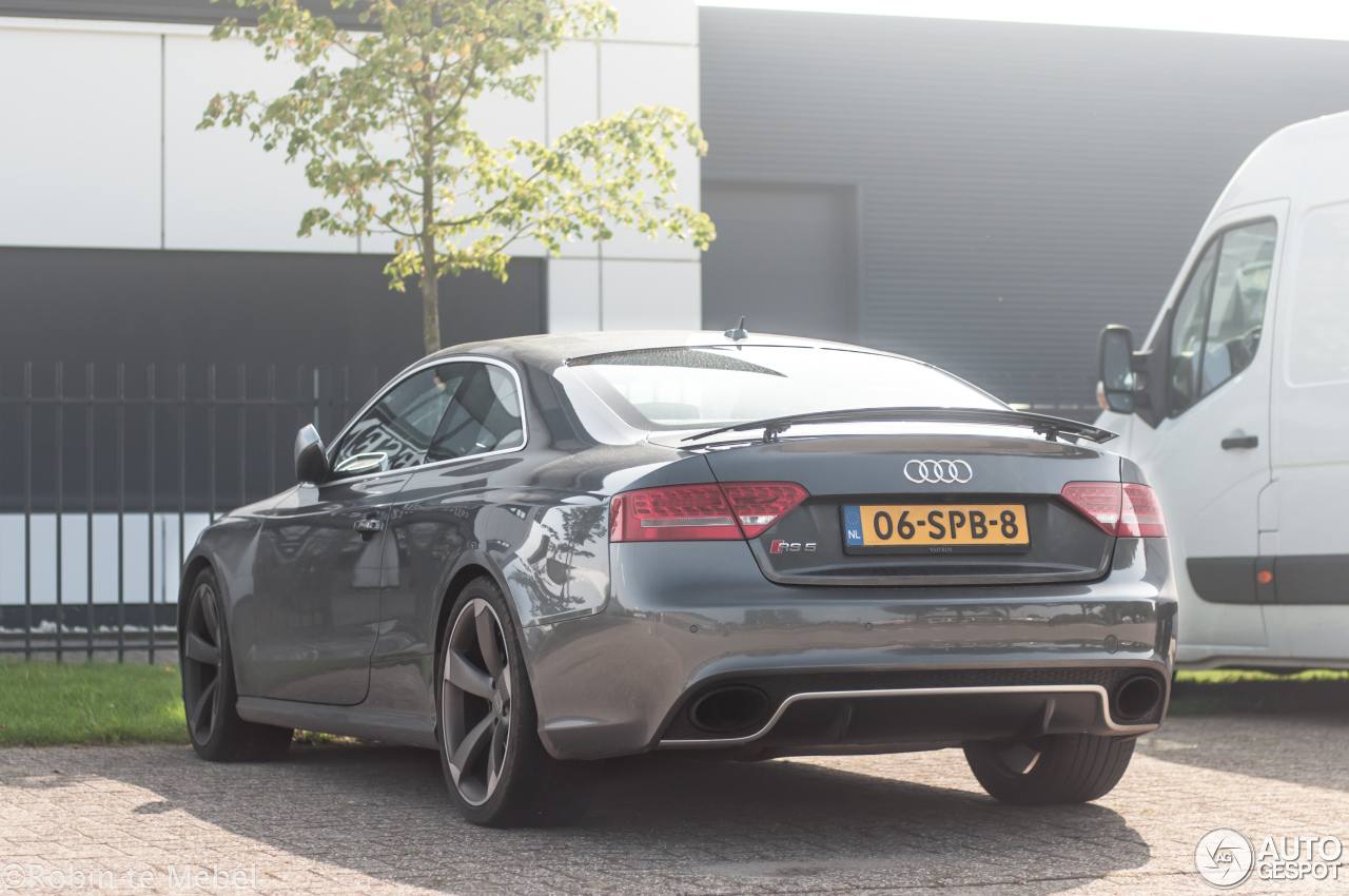 Audi RS5 8T