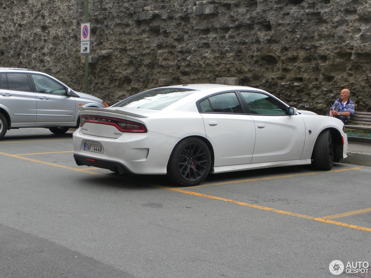 Dodge Charger SRT Hellcat