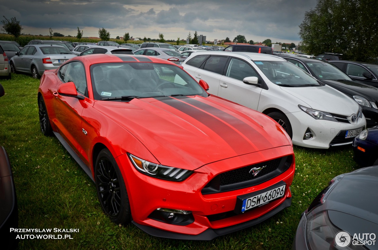 Ford Mustang GT 2015