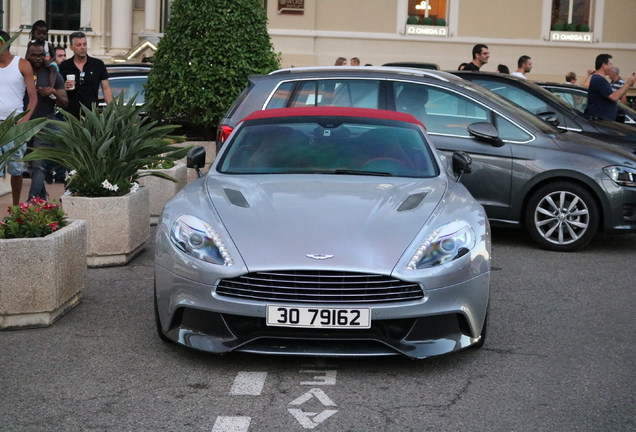 Aston Martin Vanquish Volante