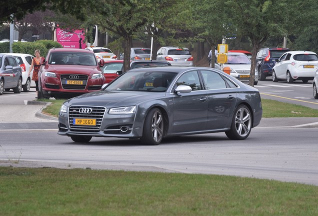 Audi S8 D4 Plus 2016