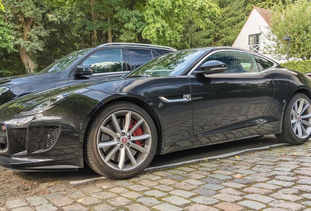 Jaguar F-TYPE S Coupé