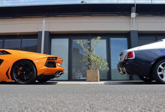 Lamborghini Aventador LP700-4