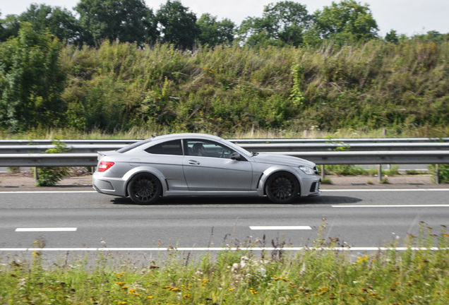 Mercedes-Benz C 63 AMG Coupé Black Series