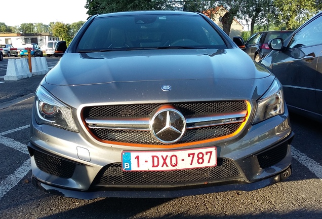 Mercedes-Benz CLA 45 AMG Shooting Brake OrangeArt Edition