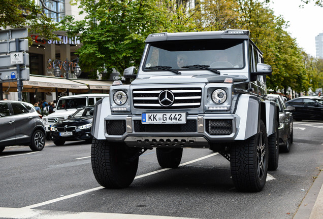 Mercedes-Benz G 500 4X4²