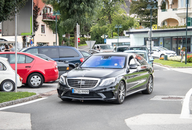 Mercedes-Benz S 63 AMG V222