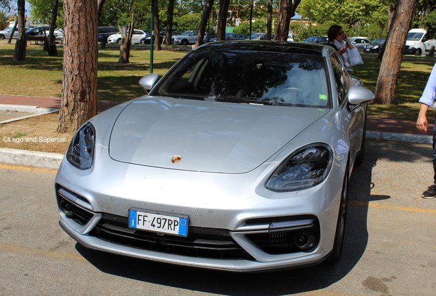 Porsche 971 Panamera Turbo