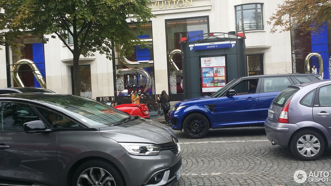 Land Rover Range Rover Sport SVR