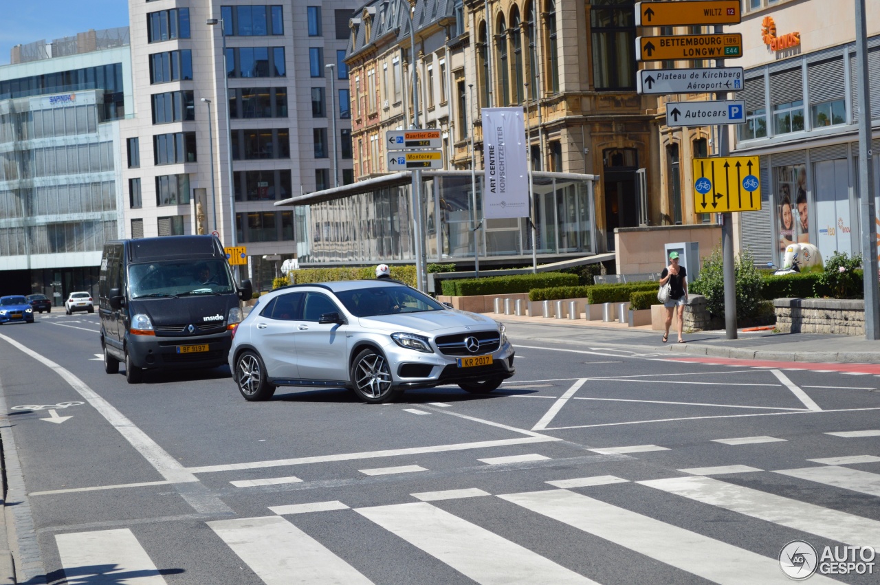 Mercedes-AMG GLA 45 X156