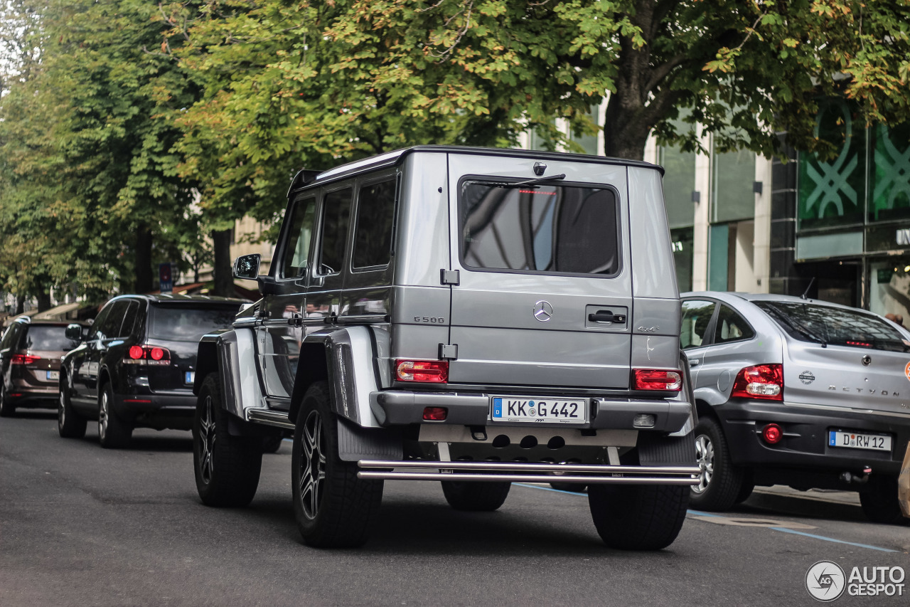 Mercedes-Benz G 500 4X4²