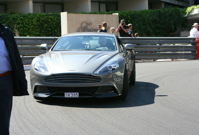 Aston Martin Vanquish 2013