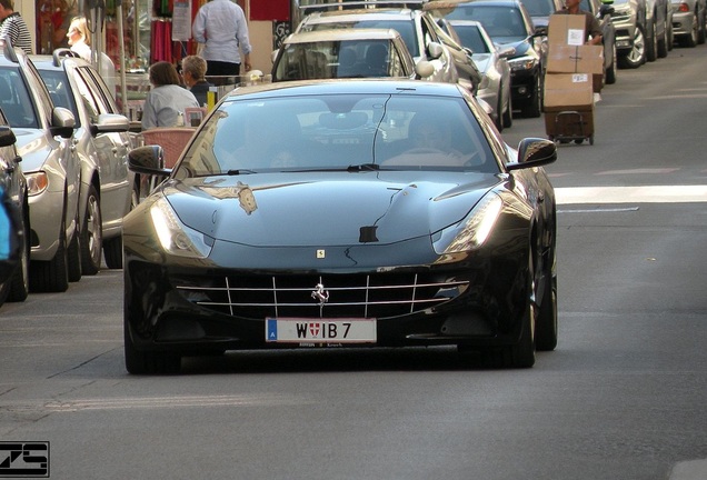 Ferrari FF