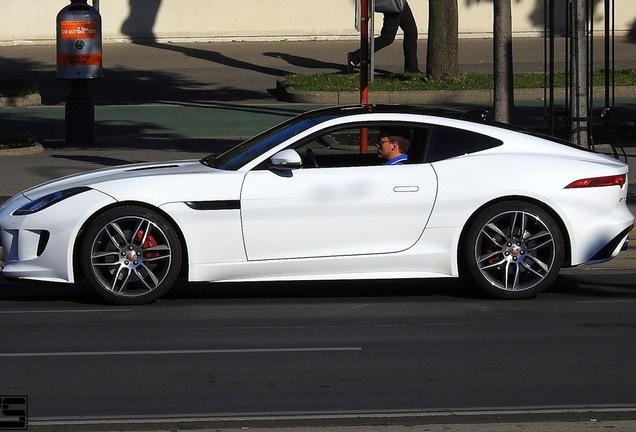 Jaguar F-TYPE S Coupé