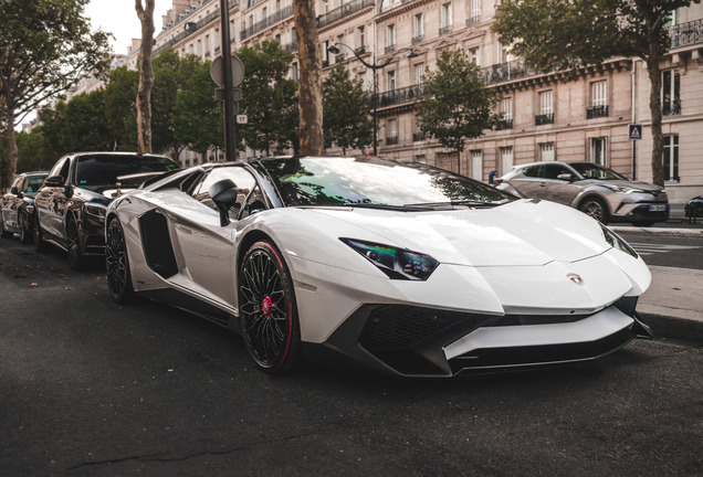 Lamborghini Aventador LP750-4 SuperVeloce Roadster