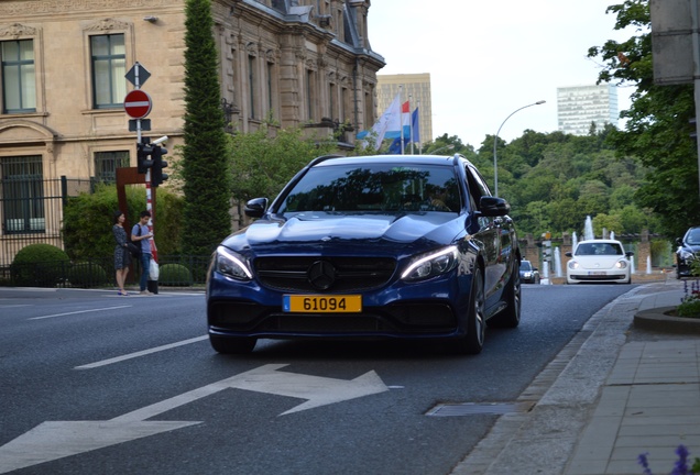 Mercedes-AMG C 63 Estate S205