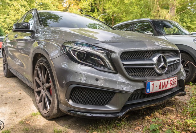 Mercedes-Benz GLA 45 AMG X156