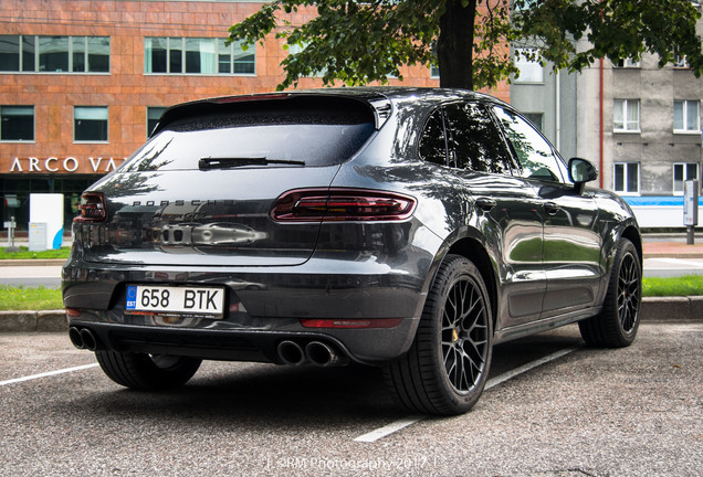 Porsche 95B Macan GTS