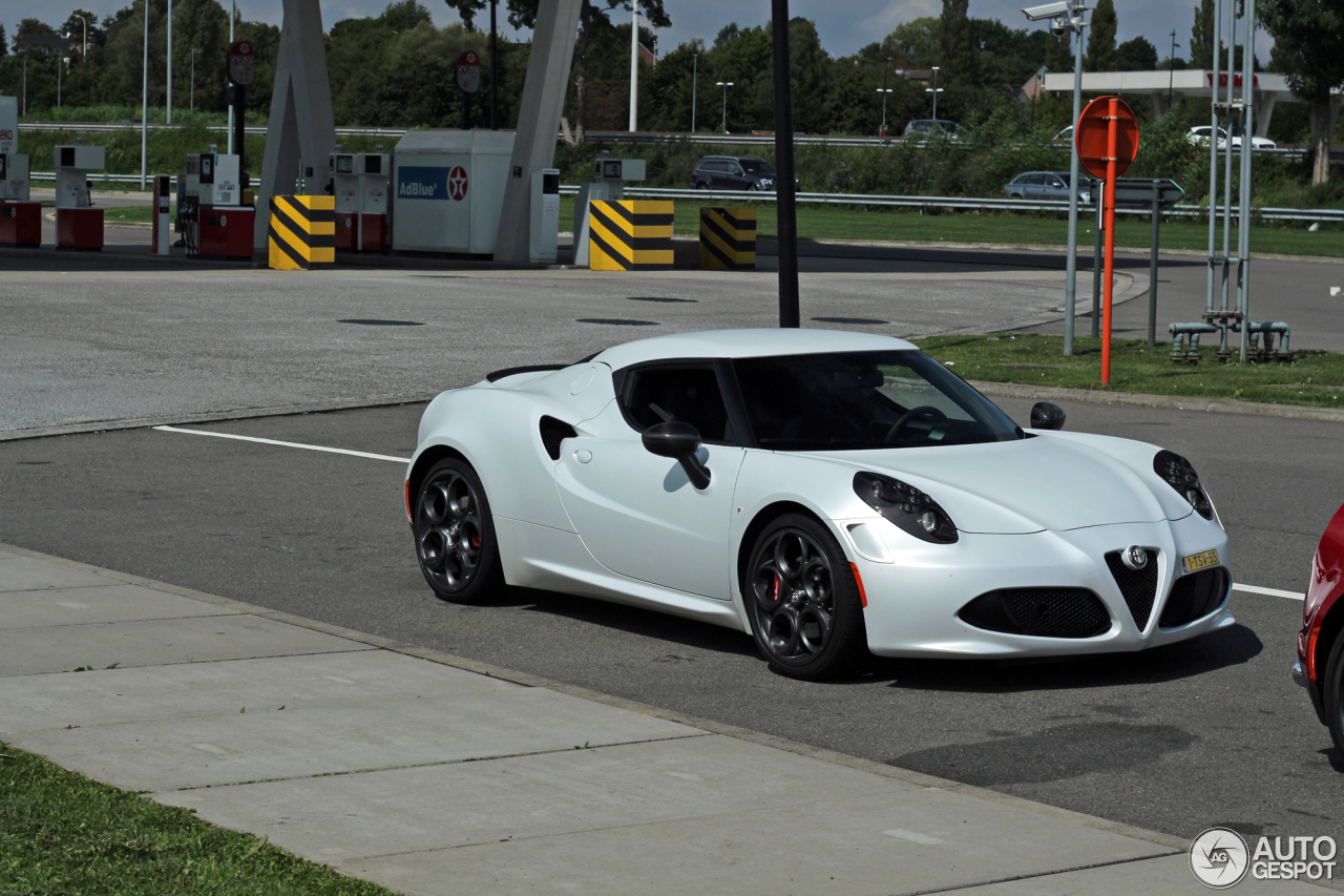 Alfa Romeo 4C Launch Edition