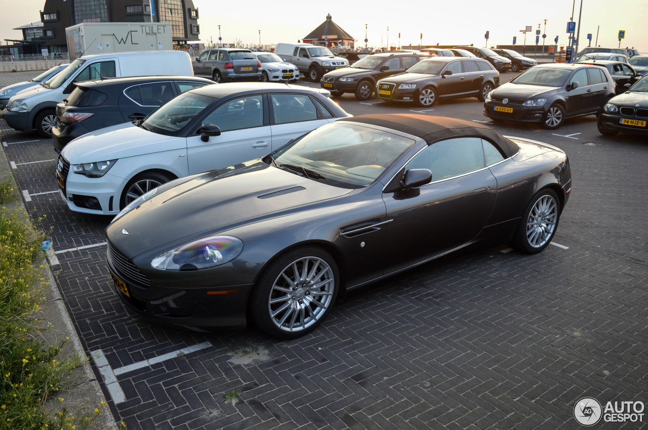 Aston Martin DB9 Volante