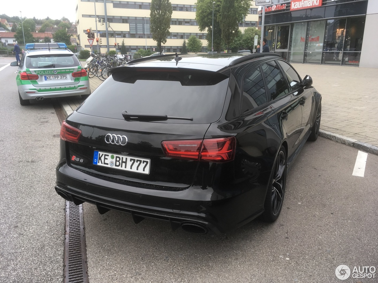 Audi RS6 Avant C7 2015