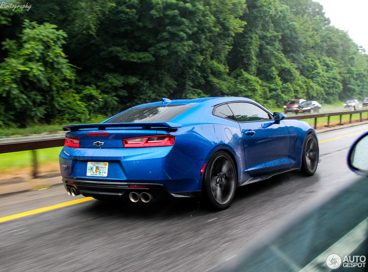 Chevrolet Camaro ZL1 2016