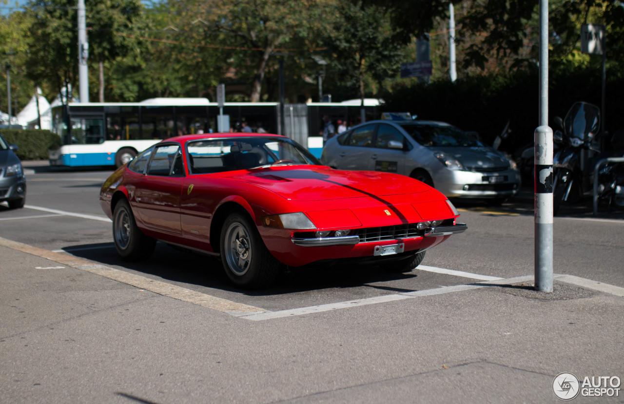 Ferrari 365 GTB/4 Daytona