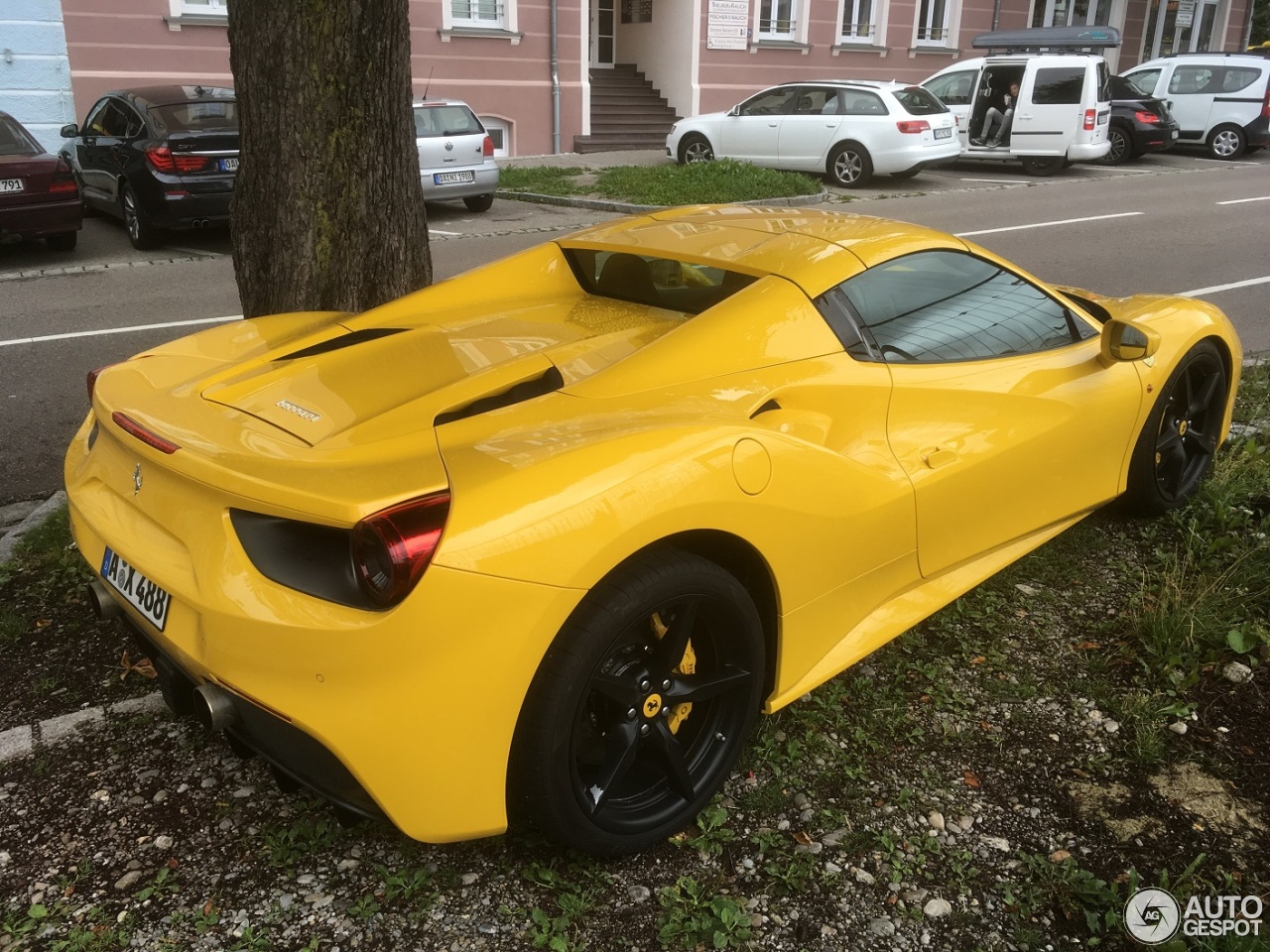 Ferrari 488 Spider