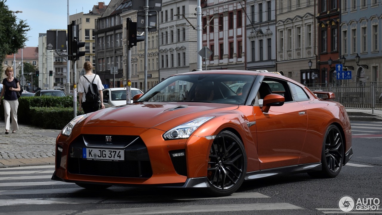 Nissan GT-R 2017