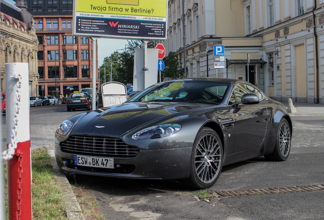 Aston Martin V8 Vantage