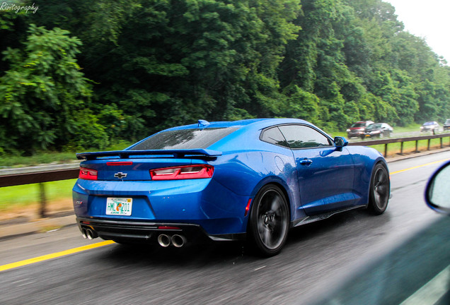 Chevrolet Camaro ZL1 2016