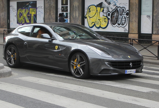 Ferrari FF