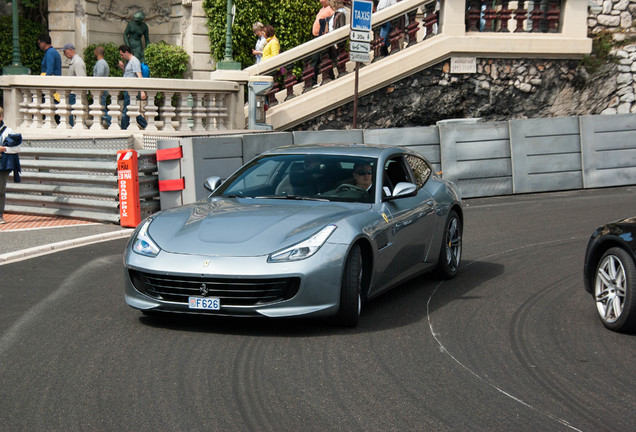 Ferrari GTC4Lusso