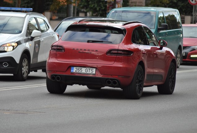 Porsche 95B Macan GTS