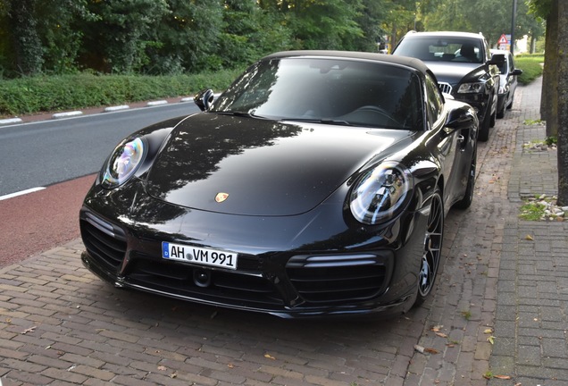 Porsche 991 Turbo S Cabriolet MkII